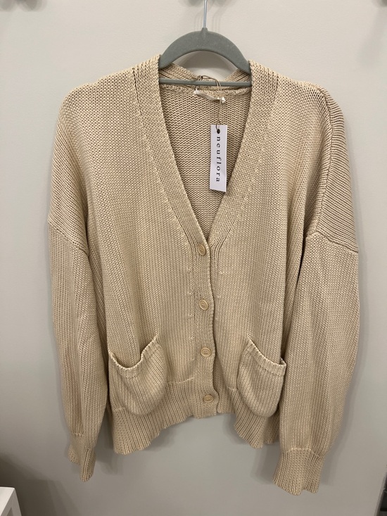 a new day Sweaters - Nueflora Cream Button-Front V-Neck Pocket Cardigan